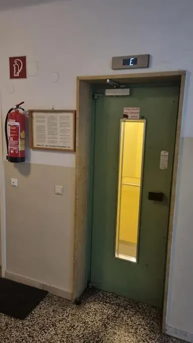 Apartment Ferienwohnung Grossraeumig Und Zentral Inklusive Parkplatz Graz